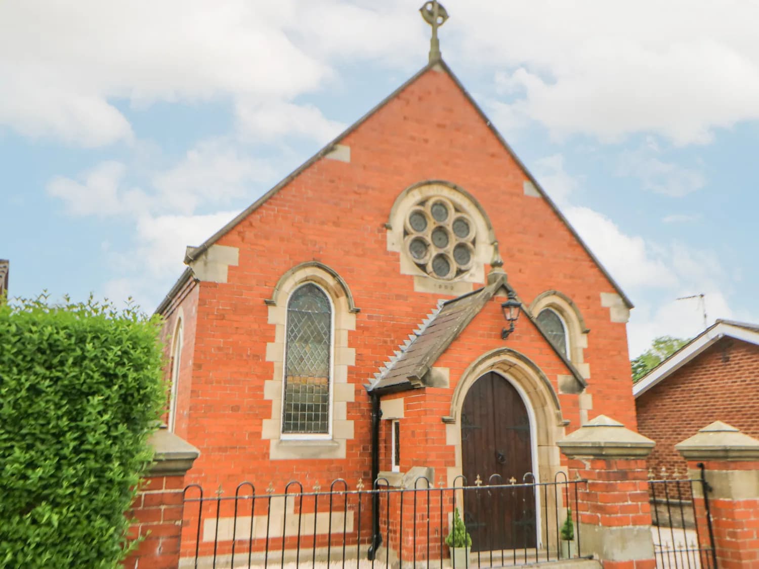 Accommodation at Leeming Methodist Church in leeming bar