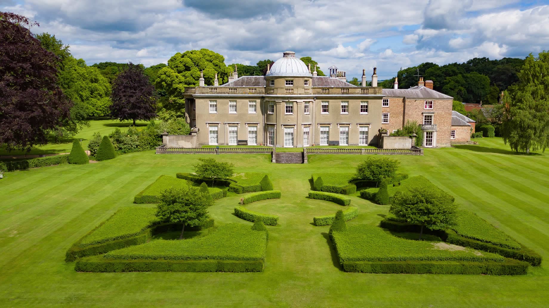 Scampston Hall and Walled Garden - Historic Site in scampston