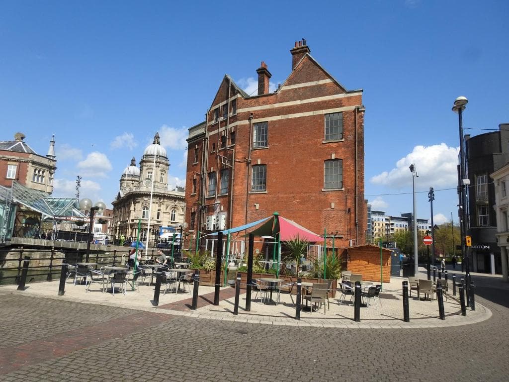 Accommodation at Princes Dock Chambers 7 in hull