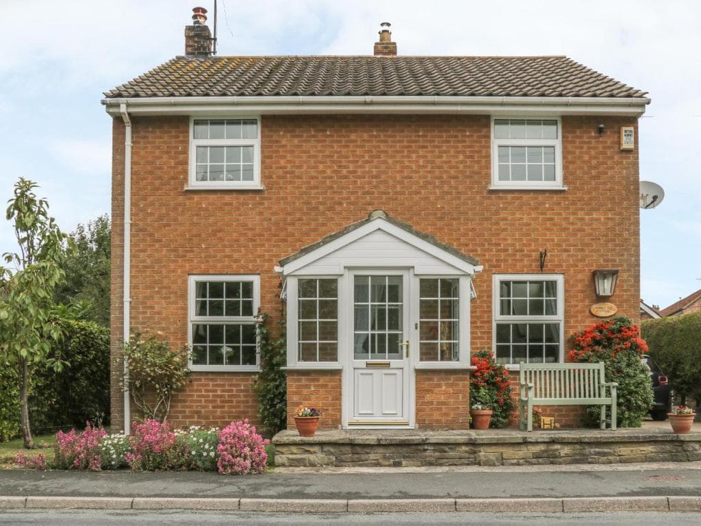 Accommodation at Humble Bee Cottage in great driffield