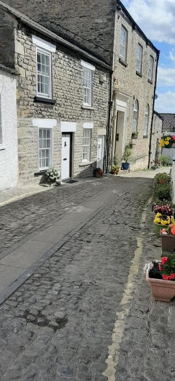 Accommodation at 16th Century 1 Bedroom Cottage (adjacent 10th Century Richmond Castle) in richmond