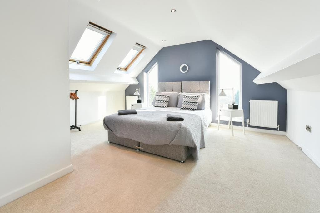 Accommodation at Spacious 3 bedroom apartment in pontefract