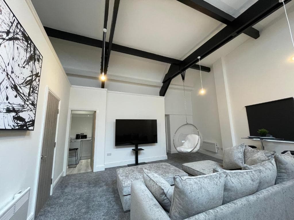 Accommodation at #5 Grimston St Apartment near Hull New Theatre in hull