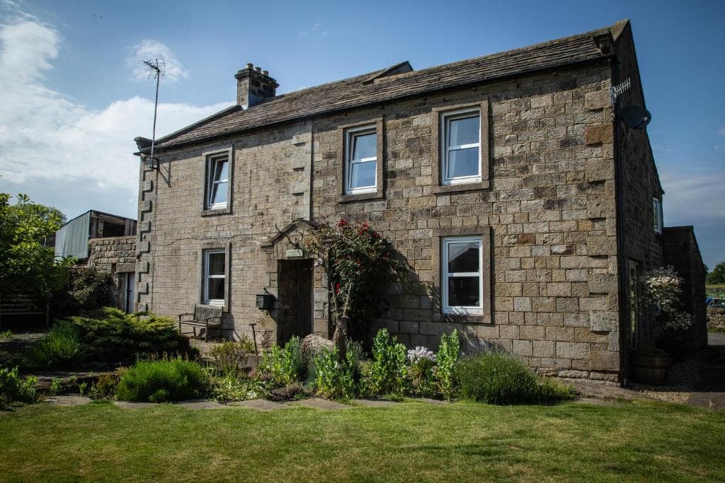 Accommodation at Braistywoods Cottage near Brimham Rocks in new york north yorkshire