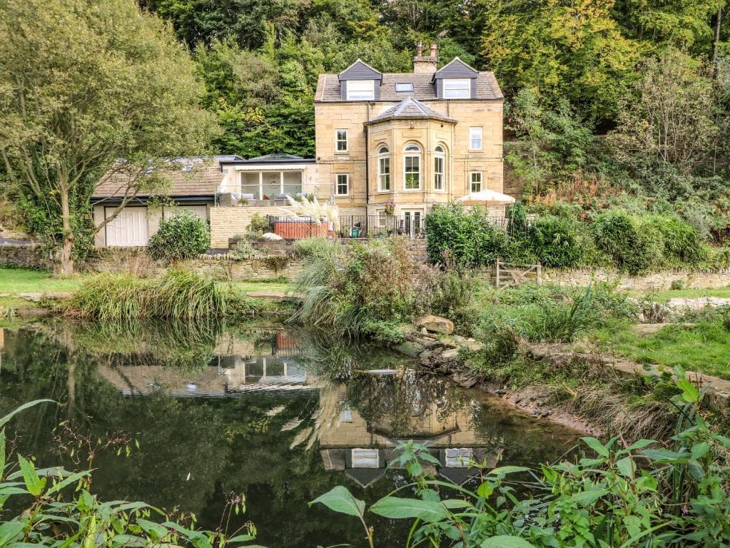 Accommodation at Belvedere Farm in hipperholme