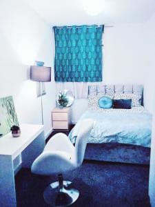 Accommodation at COSY DOUBLE ROOM CLOSE TO UNIVERSITY OF BRADFORD AND CITY CENTRE in bradford