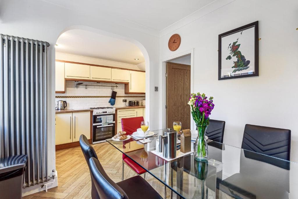 Accommodation at Bishy Road Hideaway near York Racecourse in york