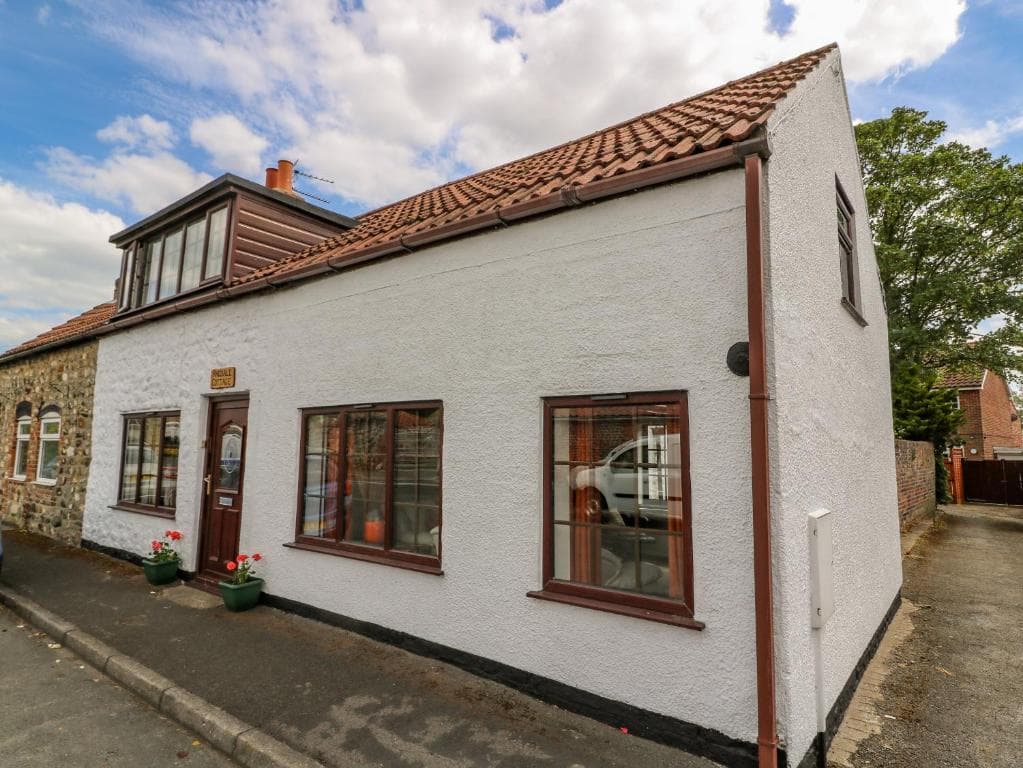 Accommodation at Rhodale Cottage in barmston