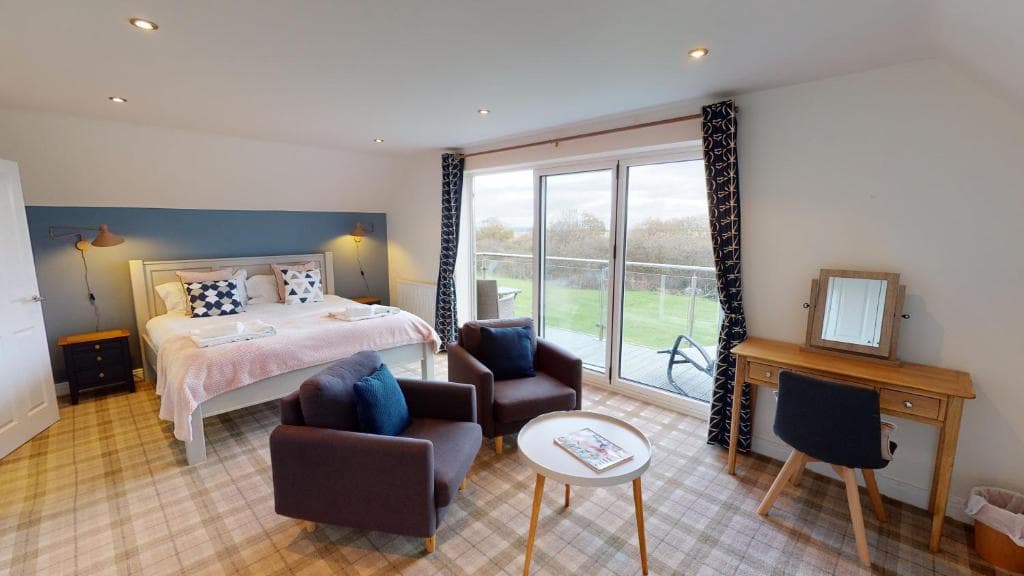 Accommodation at Sailaway Cottage at The Bay Filey with resort pool and gym in filey