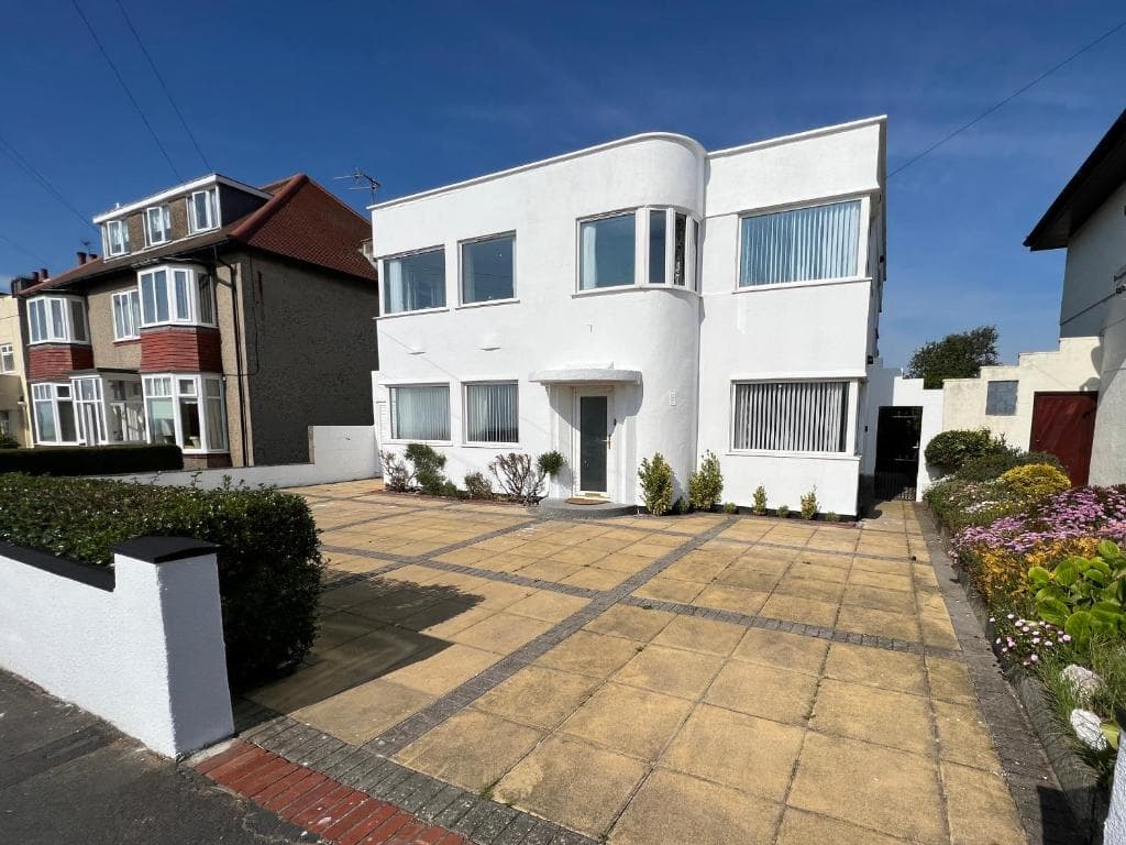 Accommodation at The Emberton in bridlington