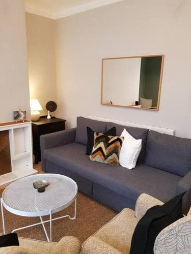 Accommodation at Beautiful and Classy 2 Bedroom Westbourne House in beeston
