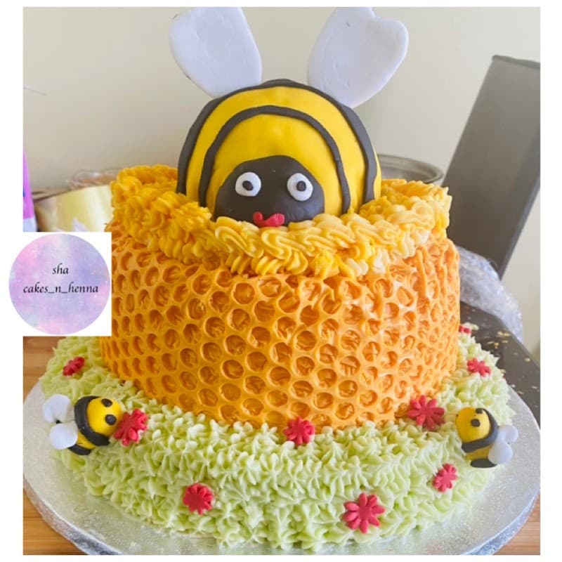 sha_cakes_n_henna - Bakers in batley