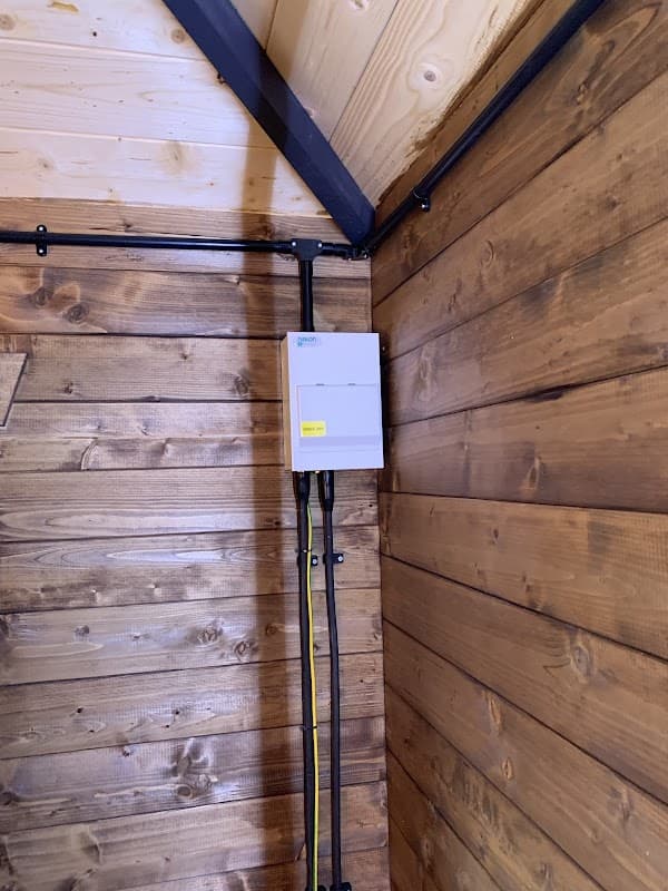 J&L Electrical Services - Electricians in castleford