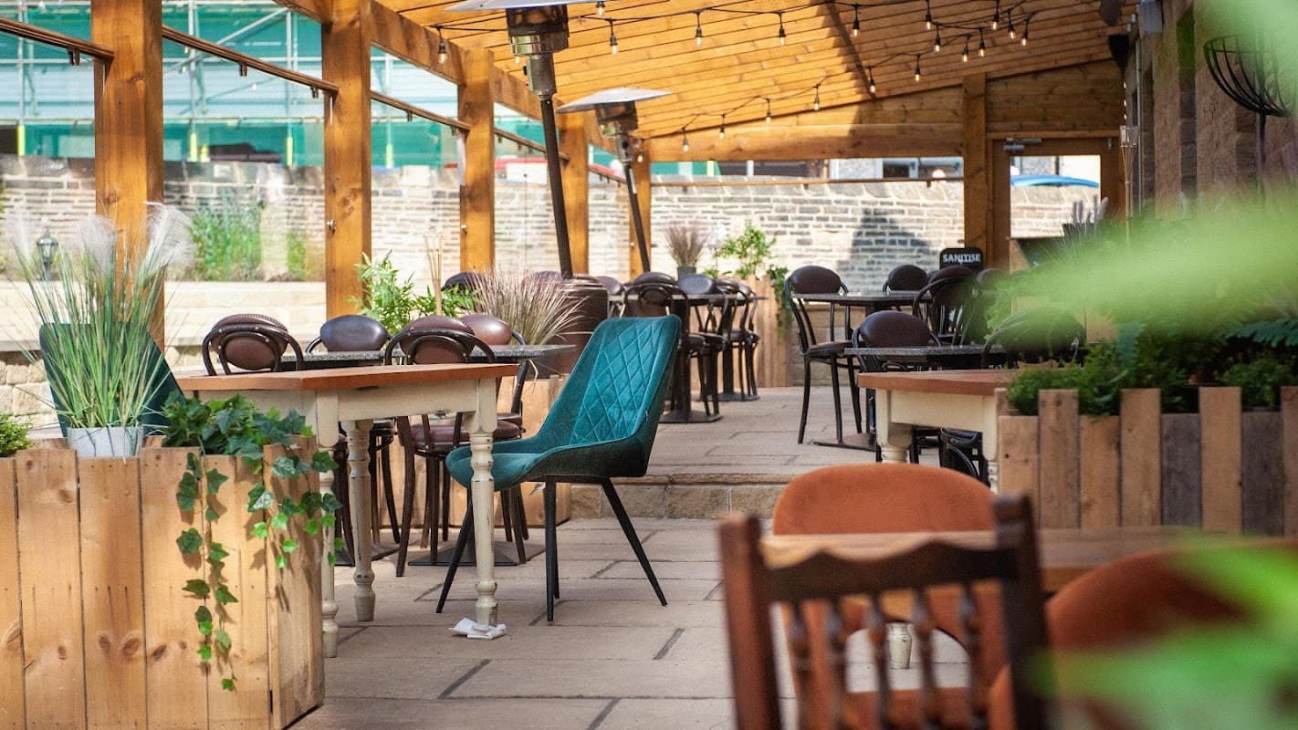 Dining at George‘s Bistro & Bar in cleckheaton