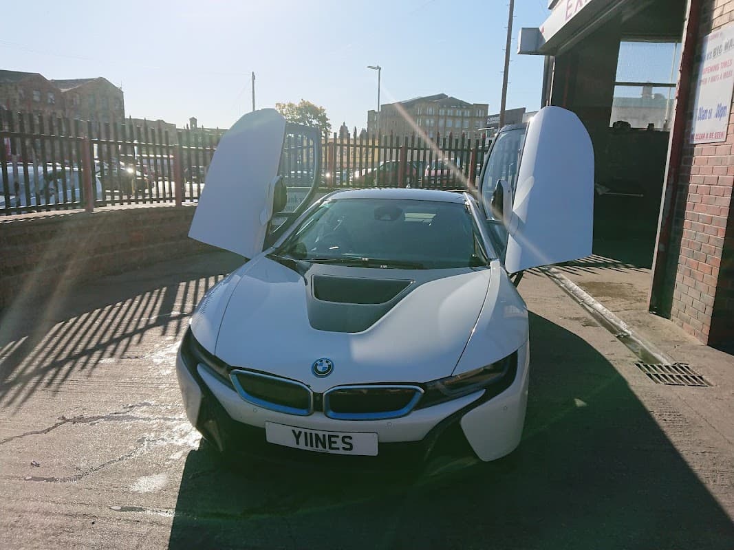 Nav's Big Wash - Car Washes in dewsbury