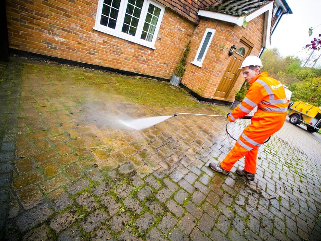 Sure clean Yorkshire - Cleaners in doncaster