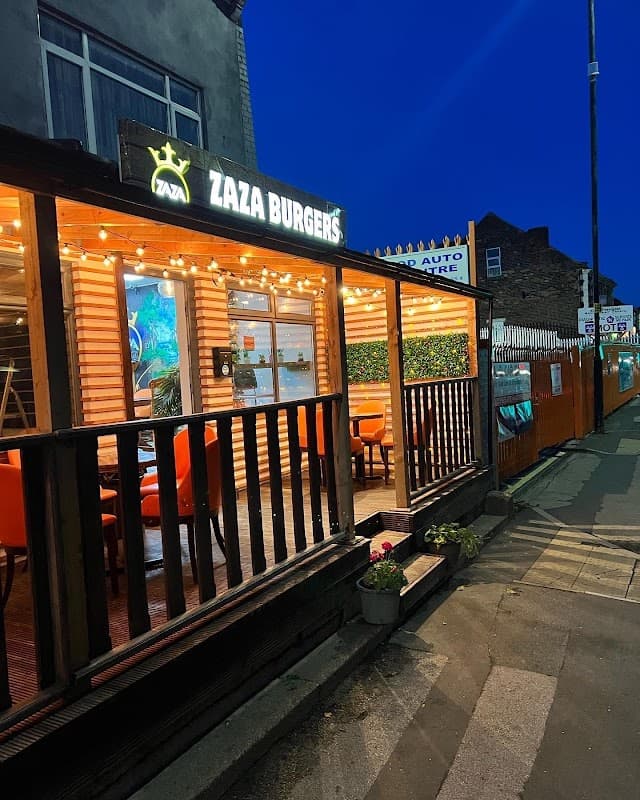 Dining at ZAZA Burgers & Pizza in eastwood