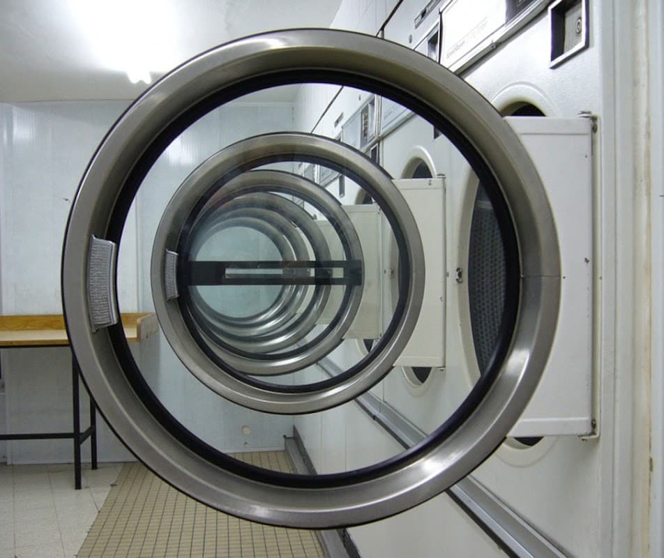 Clean World - Launderettes in exley