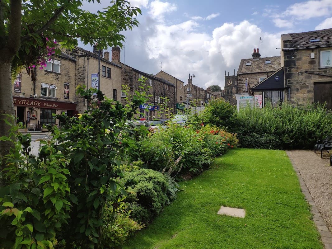 Samuel Marsden Memorial - Park in farsley