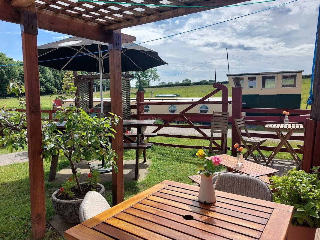 Tiny Tea Room, Rodley - Tea Rooms in farsley