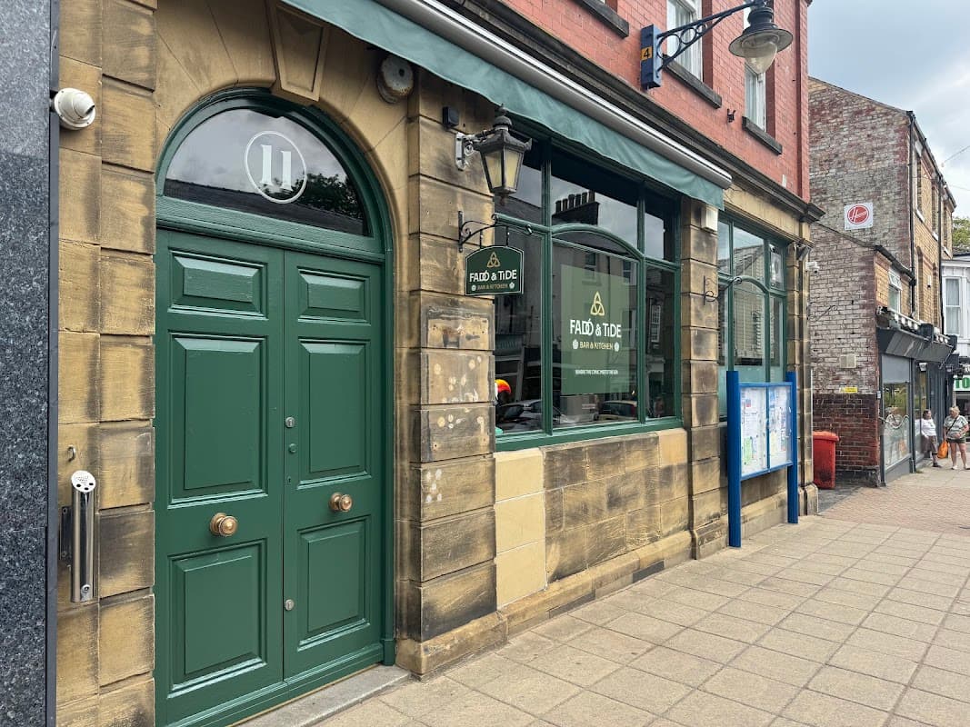 Food & drink at Fadó & Tide in filey