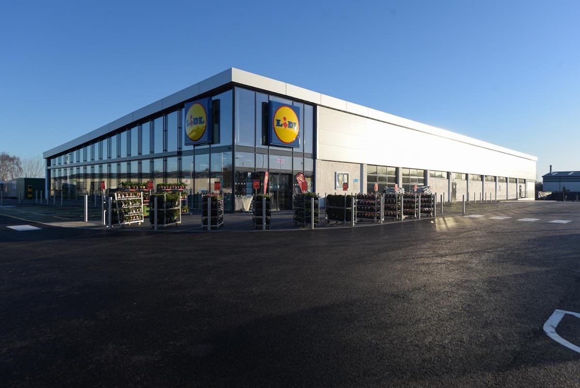 Lidl - Supermarkets in garforth