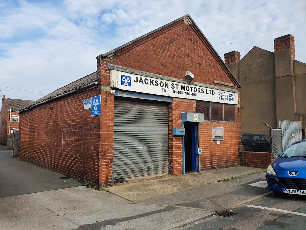 Jackson St Motors - Garages in goole