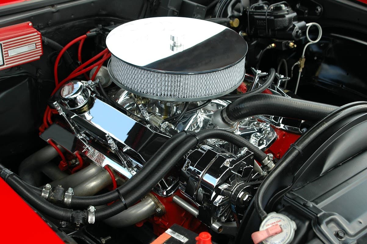 Guiseley Autopoint Ltd - Garages in guiseley