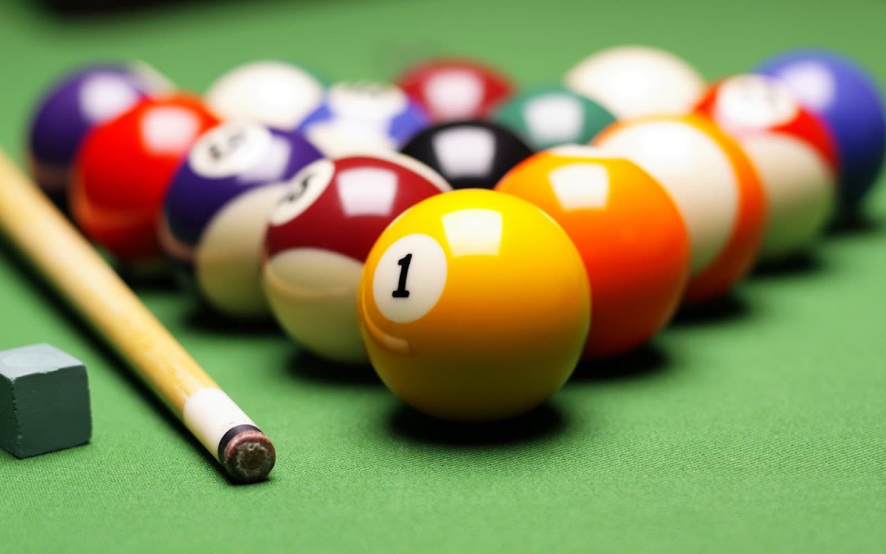 Flush Snooker Centre - Entertainment in heckmondwike