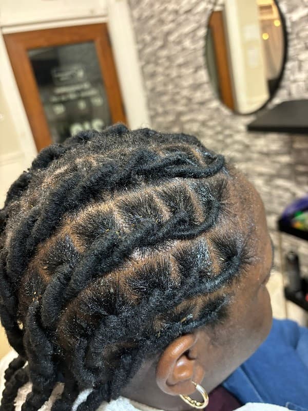 yettyhairss and Afro saloon - Hair Salons in heeley