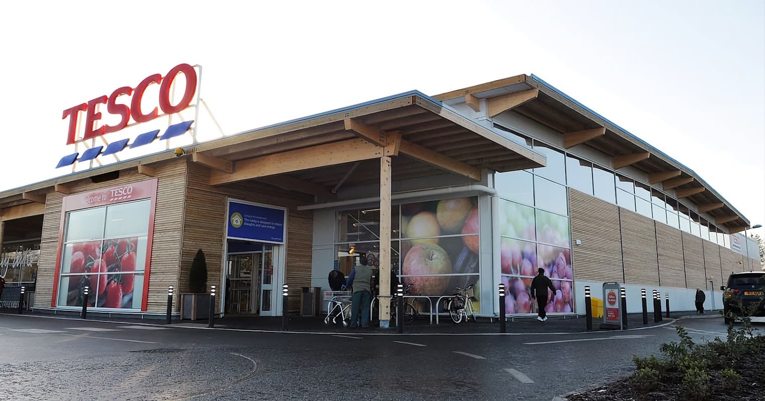 F&F Clothing - Clothes Shops in hornsea