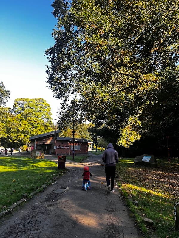Middleton Park Playground - Playgrounds in hunslet