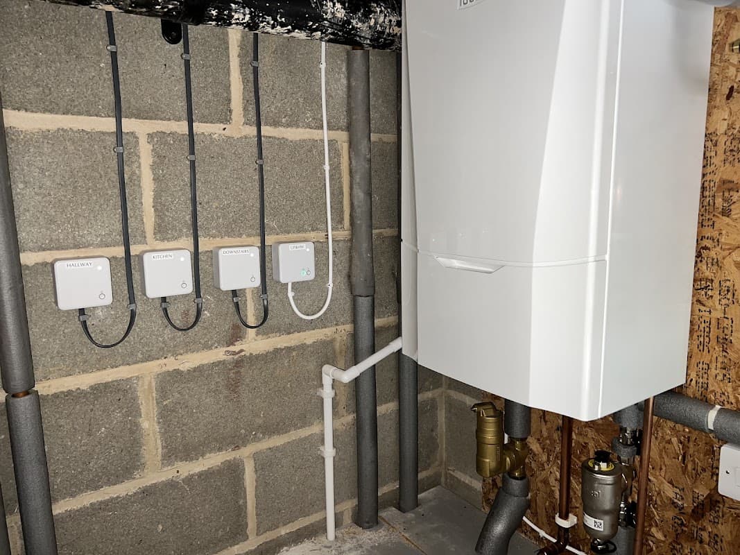 RWF Plumbing & Heating - Plumbers in hunslet