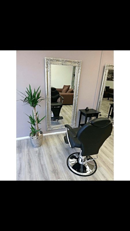 Hair Station - Hair Salons in killingbeck