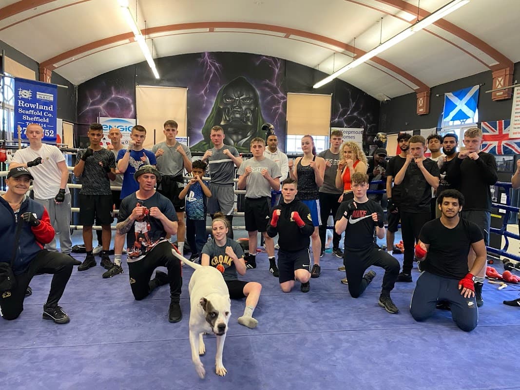 De Hood Boxing Centre - Gyms in manor