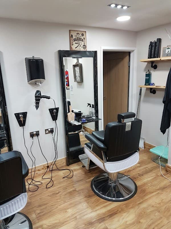 M & J BARBERS - Barbers in mexborough