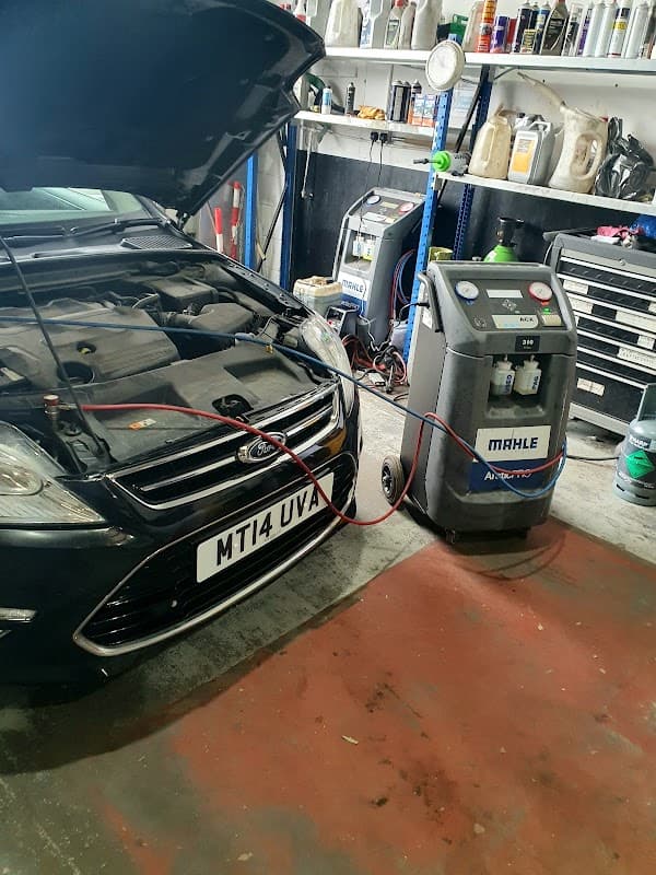 Powells Motors Ltd - Car Dealers in mexborough