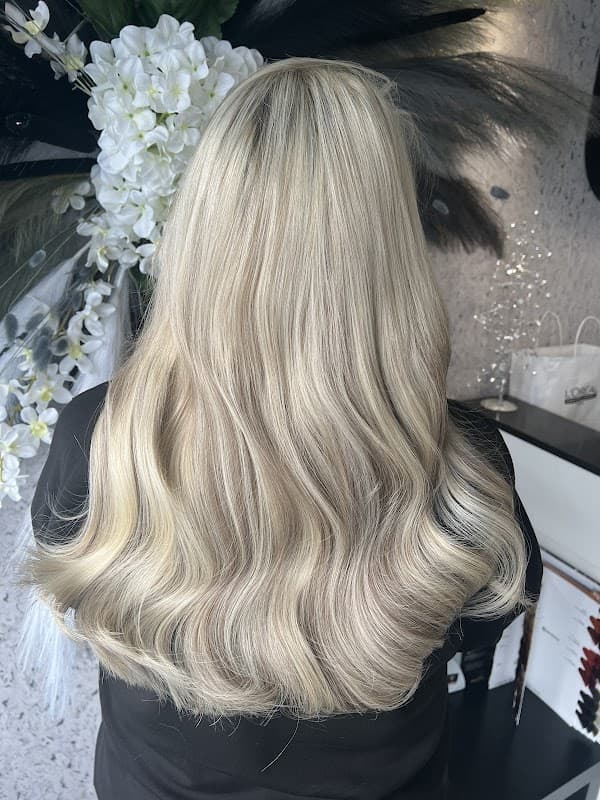 Salon 15 - Hair Salons in normanton