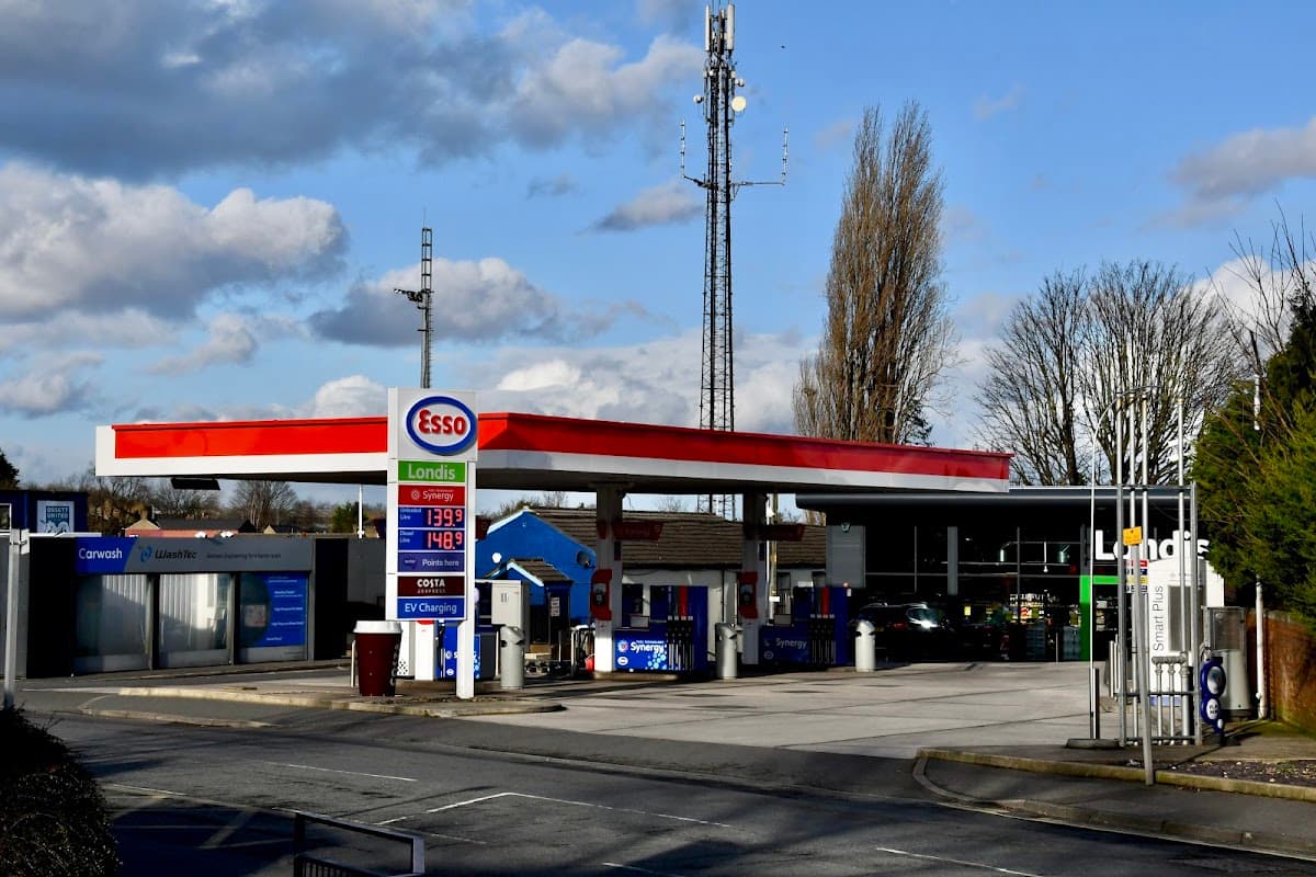 Esso - Petrol Stations in ossett
