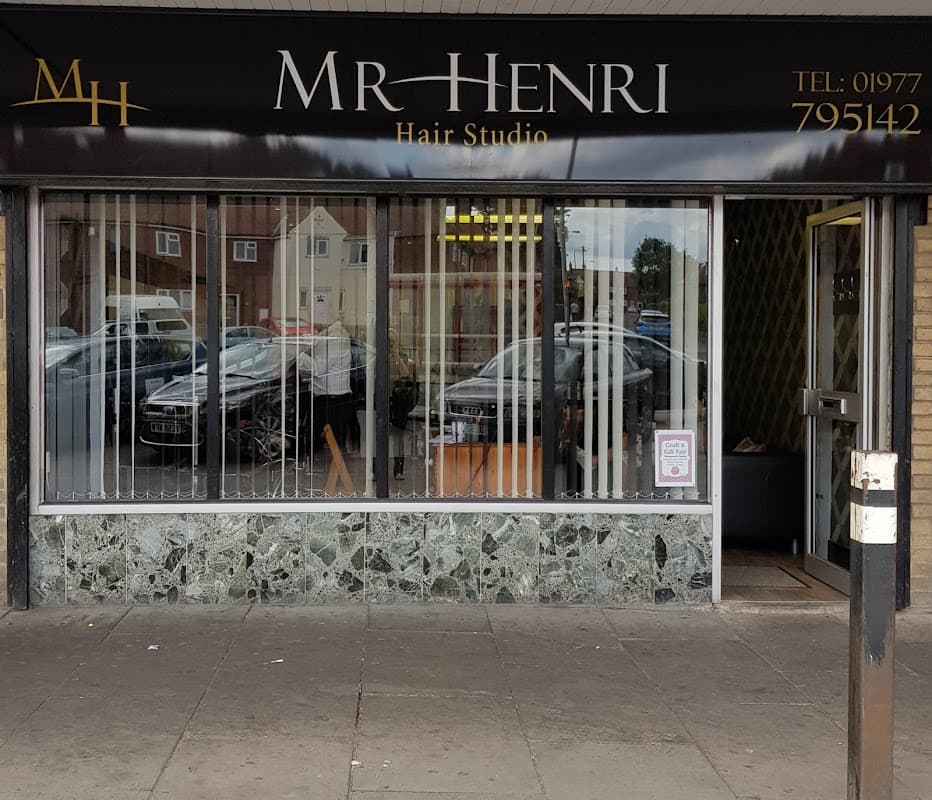 Mr Henris - Hair Salons in pontefract
