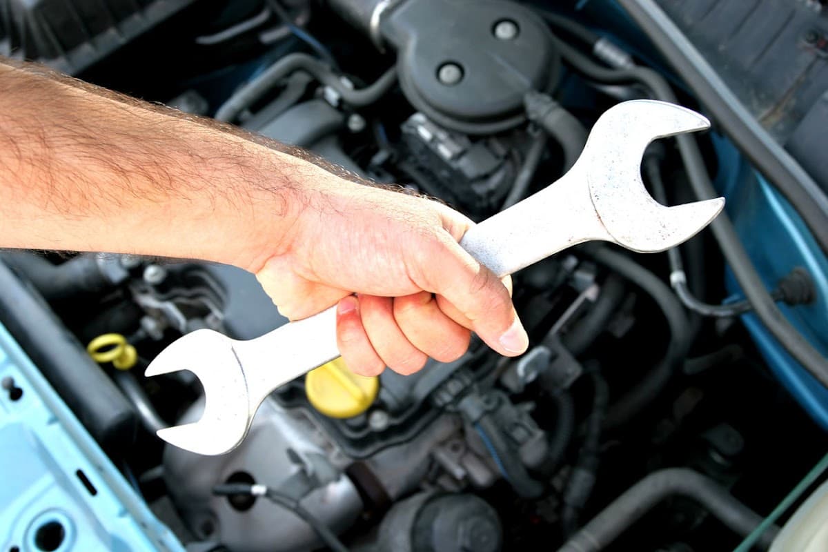 South Grove Garage Ltd - Garages in rotherham
