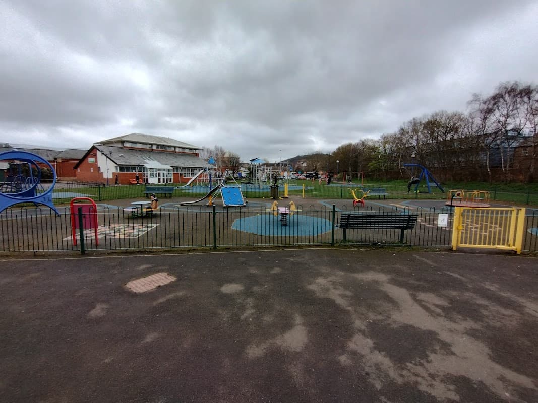 Dining at Safe-way Park in scarborough
