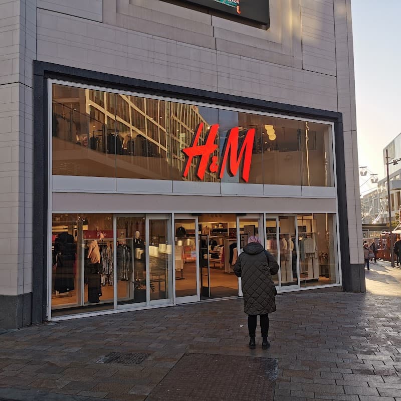 H&M - Clothes Shops in sheffield