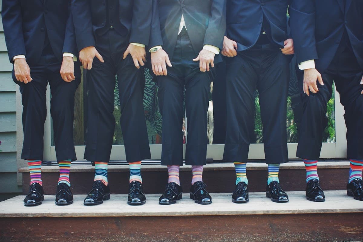 M & H Tailors - Tailors in sheffield