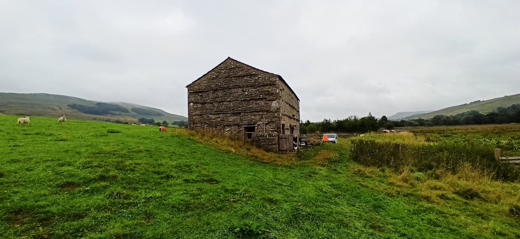 Accommodation at Raydale Barn in stalling busk