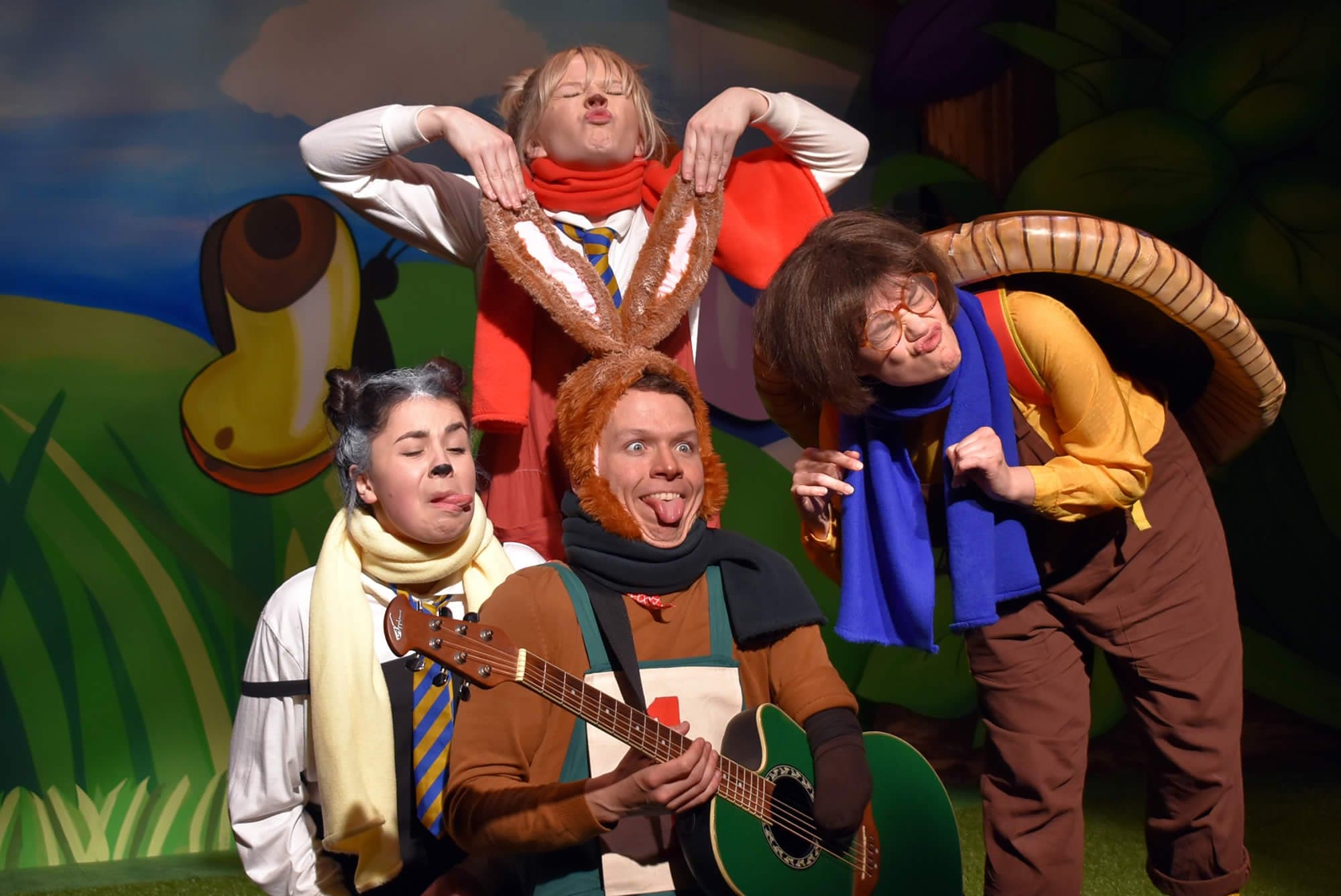 stephen-joseph-theatre-photo-by-james-drawneek||||