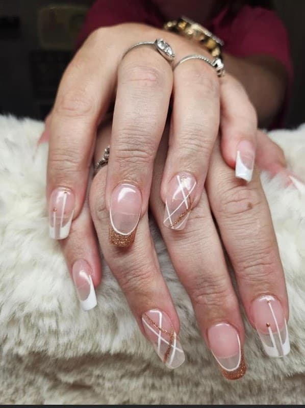 The nail & beauty hub - Beauty Salons in thornaby