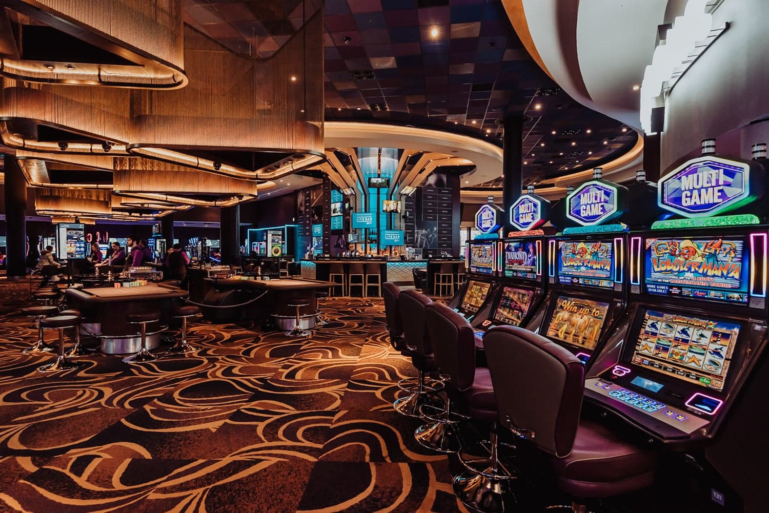 Victoria Gate casino inside|||