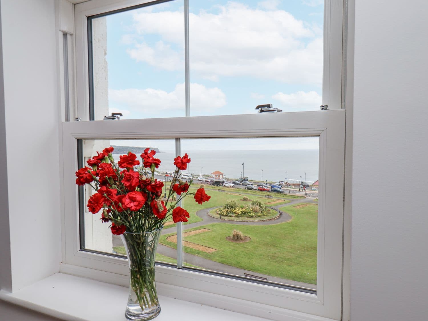 Sandsend View — photo 4