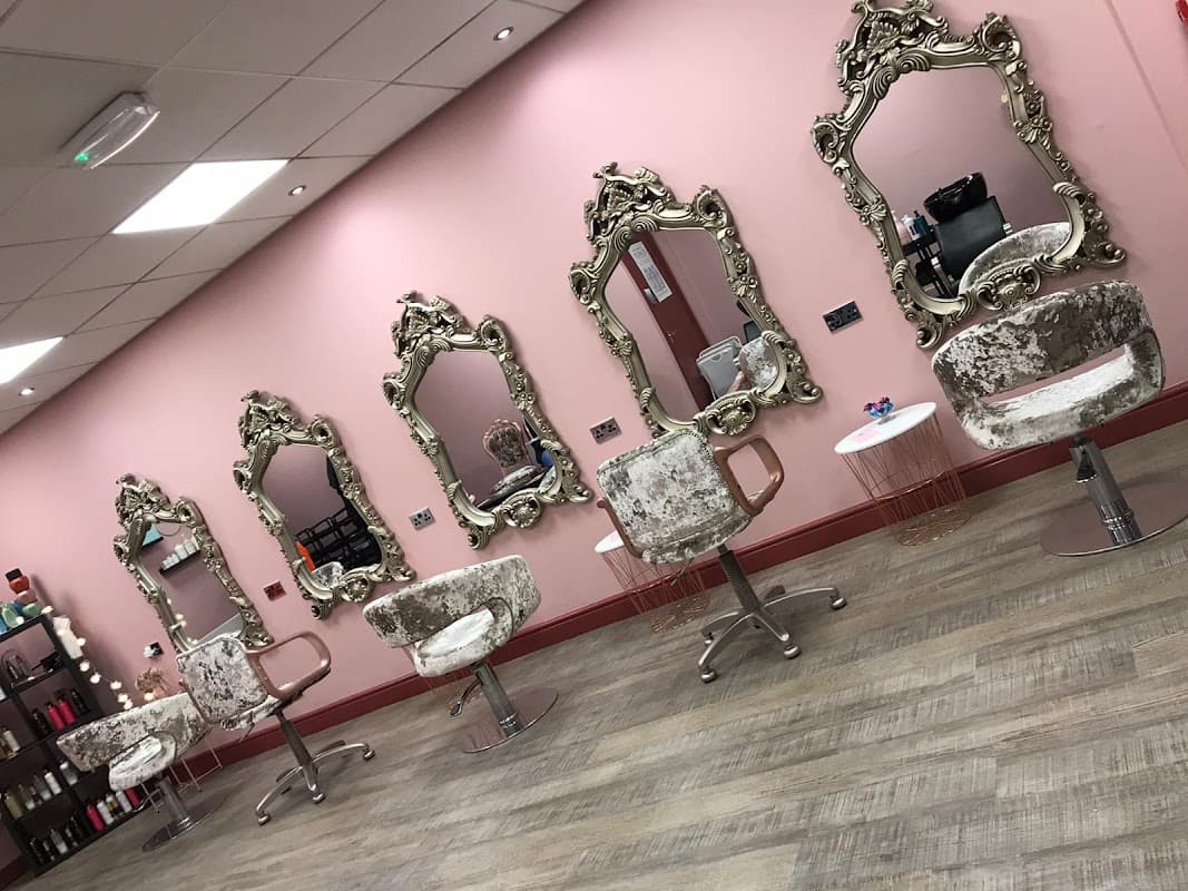 Elise Luxury Hair Boutique - Hair Salons in wibsey